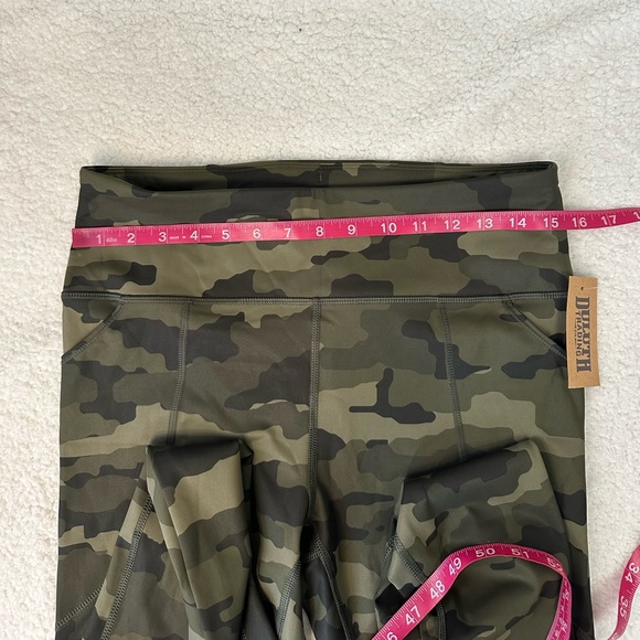 Duluth Trading Company Noga flex sculpting camo leggings - Picture 7 of 11